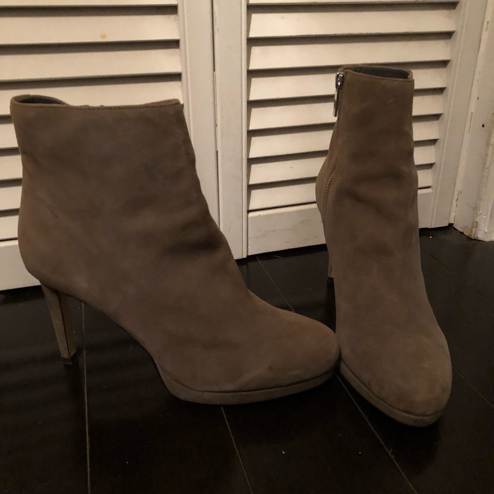 Michael kors gray suede boots